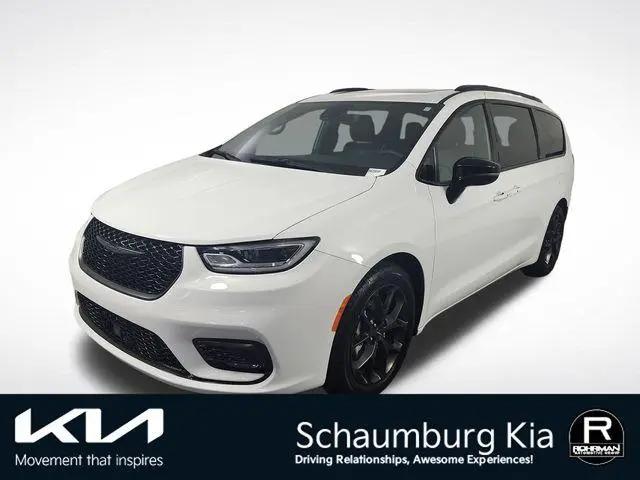 2025 Chrysler Pacifica Limited for sale in Schaumburg, IL