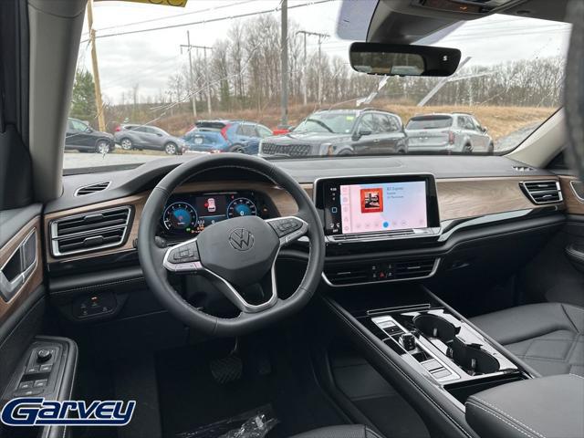 2026 Volkswagen Atlas SE with Technology