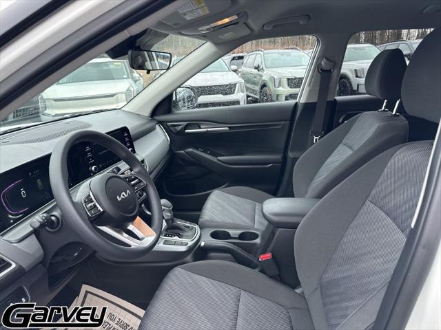 2025 Kia Seltos LX