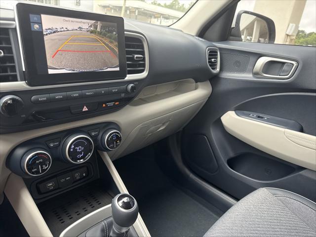 2026 Hyundai Venue SEL w/Two-Tone Roof