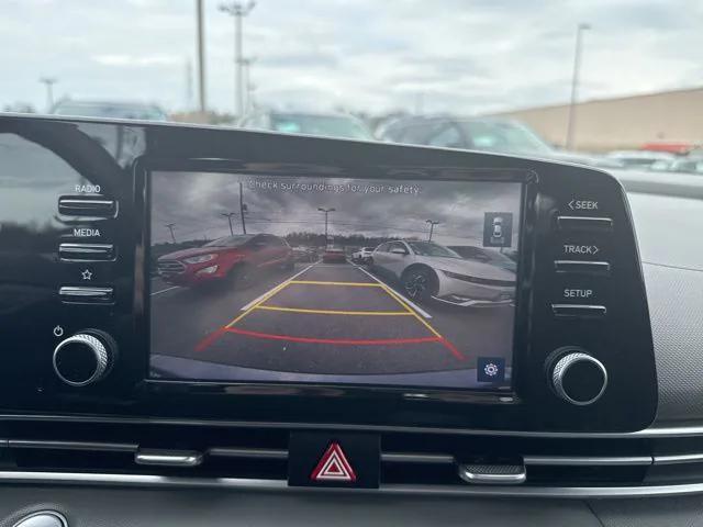 2022 Hyundai Elantra SEL