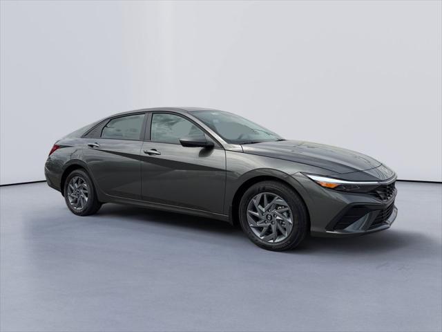 2026 Hyundai Elantra Hybrid Blue for sale in KNOXVILLE, TN
