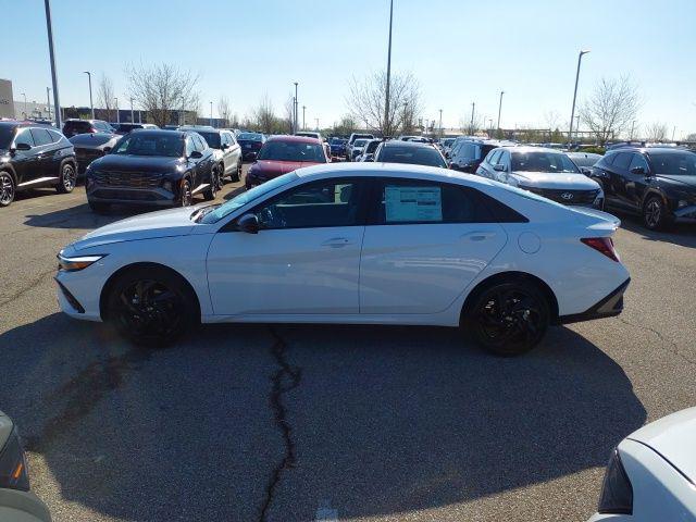 2026 Hyundai Elantra SEL Sport for sale in AVON, IN