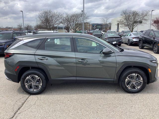 2026 Hyundai Tucson Hybrid Blue SE