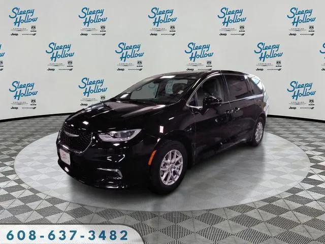 2024 Chrysler Pacifica Touring L for sale in Viroqua, WI