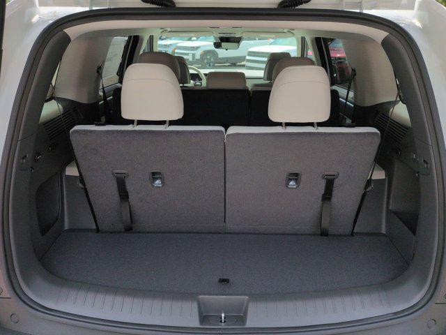 2026 Hyundai Santa Fe SE