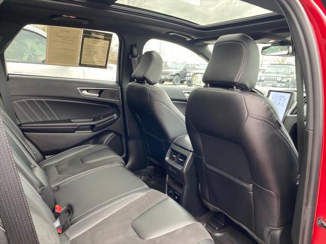 2024 Ford Edge ST