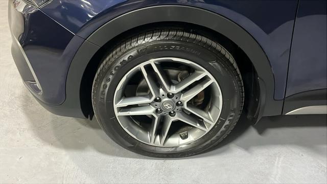 2017 Hyundai Santa Fe Limited Ultimate