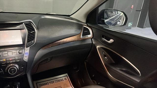 2017 Hyundai Santa Fe Limited Ultimate