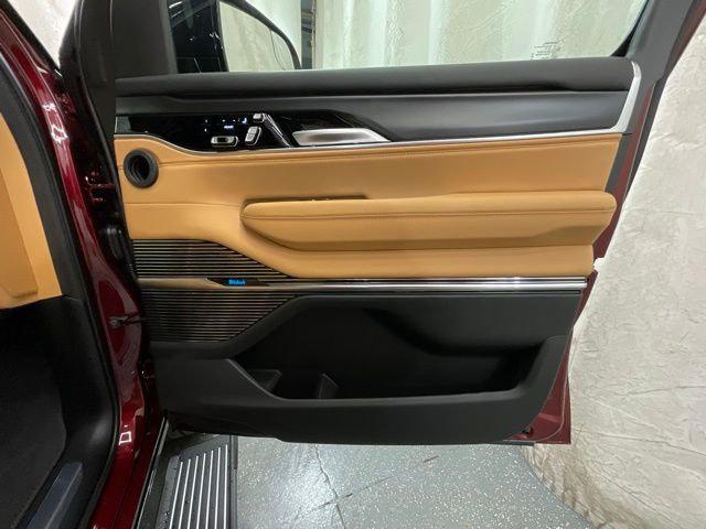 2026 Jeep Grand Wagoneer Summit Reserve 4x4