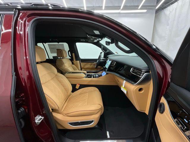 2026 Jeep Grand Wagoneer Summit Reserve 4x4