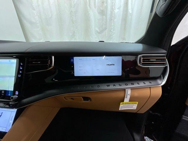 2026 Jeep Grand Wagoneer Summit Reserve 4x4