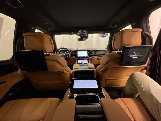 2026 Jeep Grand Wagoneer Summit Reserve 4x4