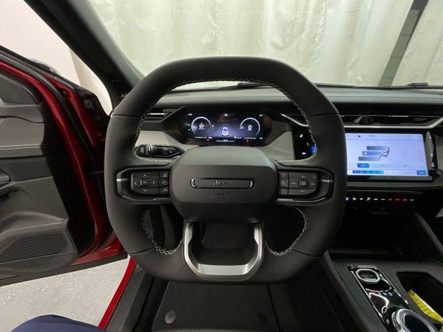 2026 Jeep Cherokee Laredo 4x4