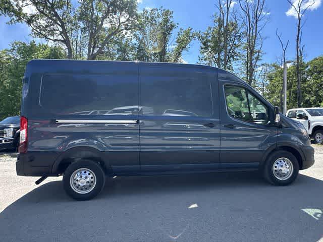 2026 Ford Transit Cargo Van T-250 148 Med Rf 9150 GVWR AWD