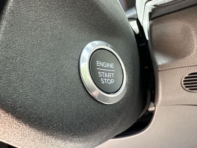 2026 Ford Transit Cargo Van T-250 148 Med Rf 9150 GVWR AWD
