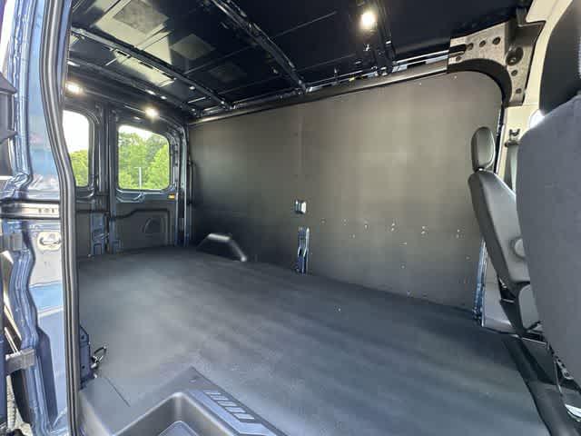 2026 Ford Transit Cargo Van T-250 148 Med Rf 9150 GVWR AWD