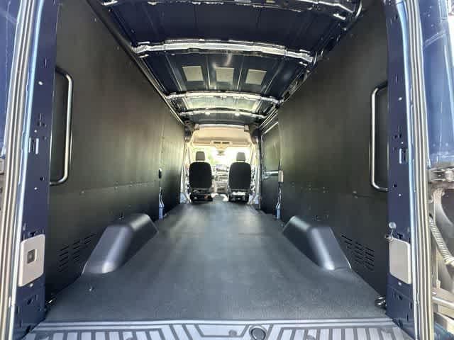 2026 Ford Transit Cargo Van T-250 148 Med Rf 9150 GVWR AWD