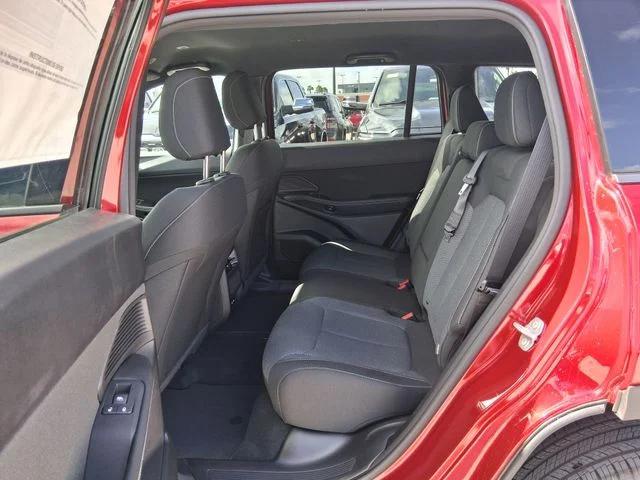 2026 Jeep Cherokee Laredo 4x4