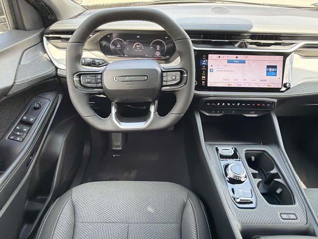 2026 Jeep Cherokee Laredo 4x4
