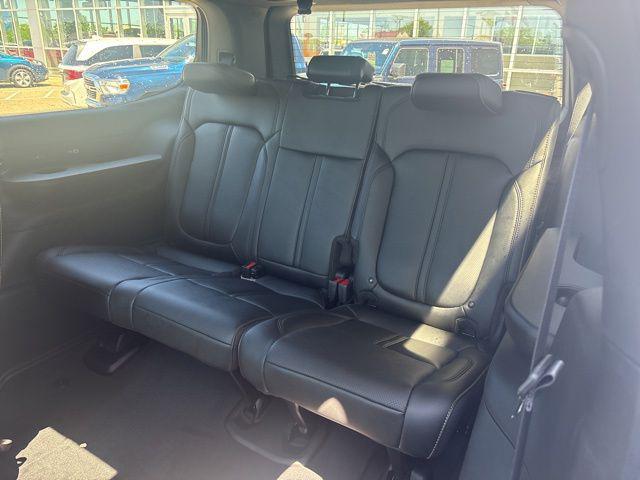 2026 Jeep Grand Wagoneer 4x4
