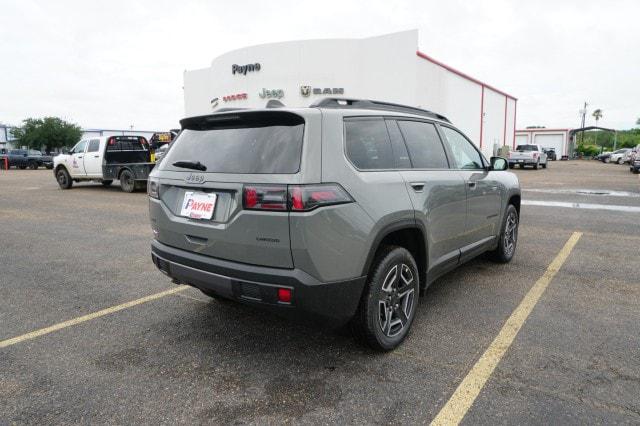 2026 Jeep Cherokee Laredo 4x4