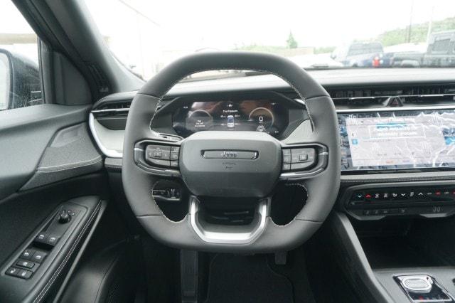 2026 Jeep Cherokee Laredo 4x4