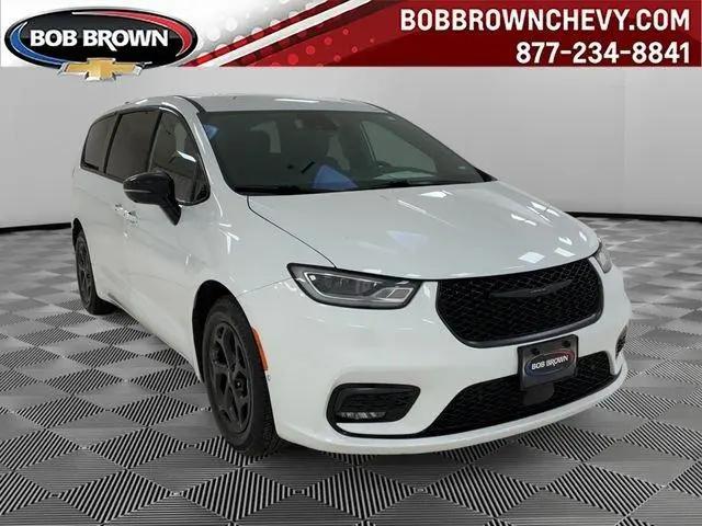 2024 Chrysler Pacifica Hybrid S Appearance Pkg for sale in Urbandale, IA