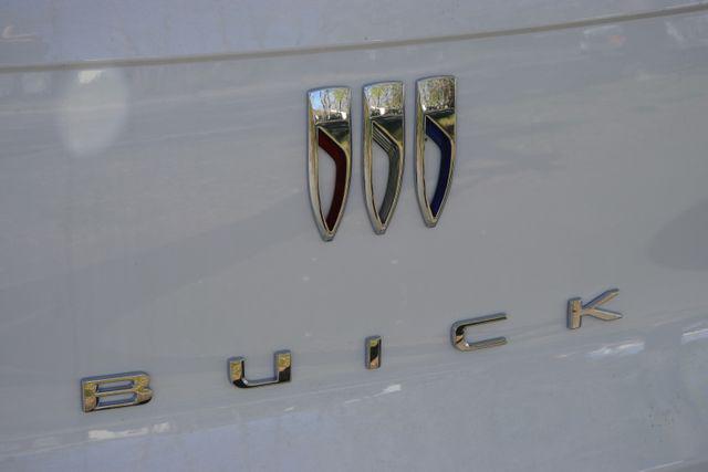 2026 Buick NV Sport Touring FWD