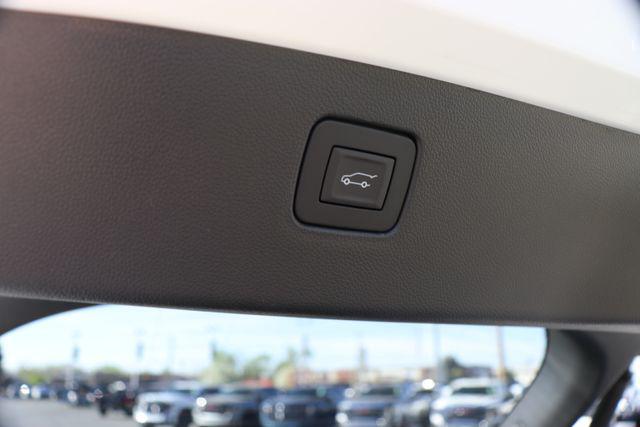 2026 Buick NV Sport Touring FWD