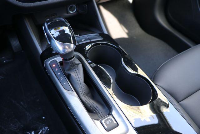 2026 Buick NV Sport Touring FWD