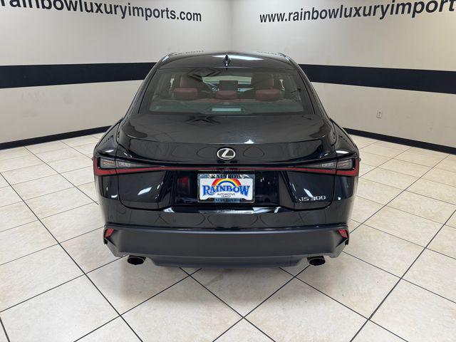 2024 Lexus IS 300 300