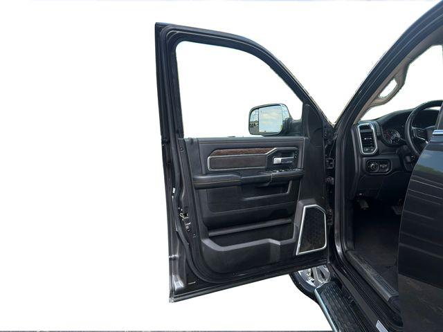 2020 Ram 3500 Laramie Mega Cab 4x4 6'4" Box