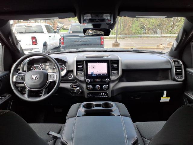 2026 Ram 1500 Express Crew Cab 4x4 57 Box