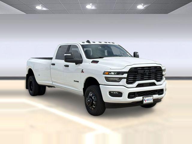 2026 Ram 3500 Big Horn Crew Cab 4x4 8' Box