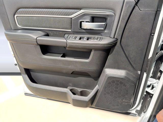 2026 Ram 3500 Big Horn Crew Cab 4x4 8' Box