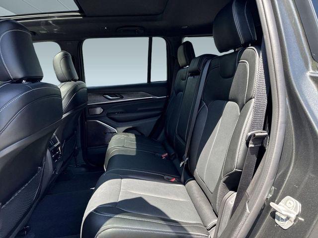 2024 Jeep Grand Cherokee Overland
