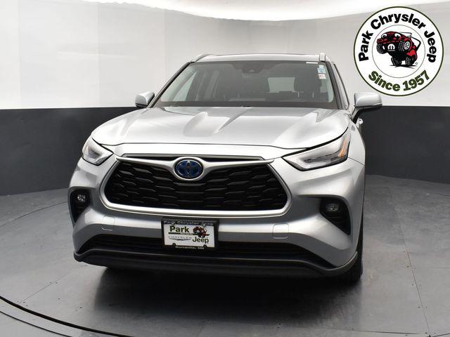 2024 Toyota Highlander Hybrid XLE