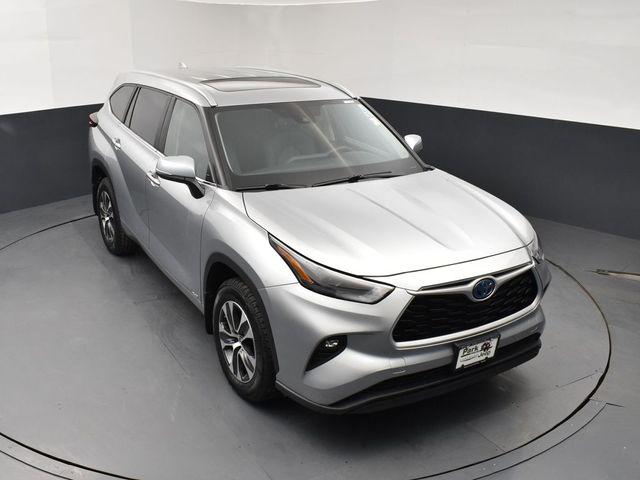 2024 Toyota Highlander Hybrid XLE