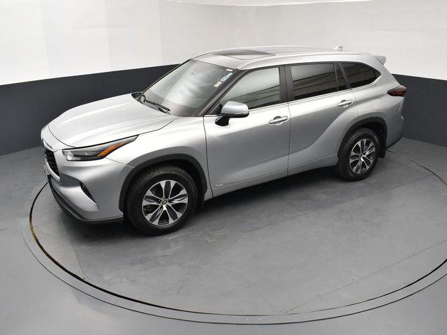 2024 Toyota Highlander Hybrid XLE
