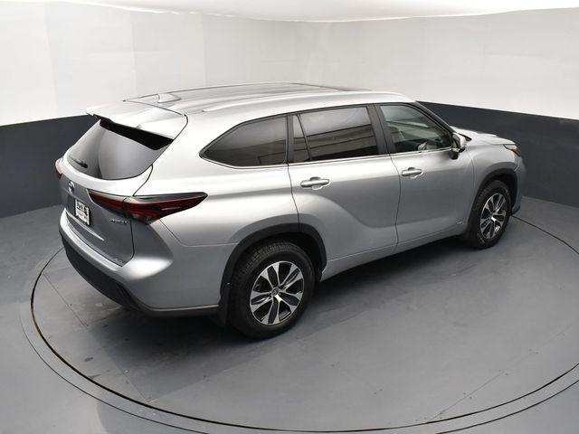 2024 Toyota Highlander Hybrid XLE