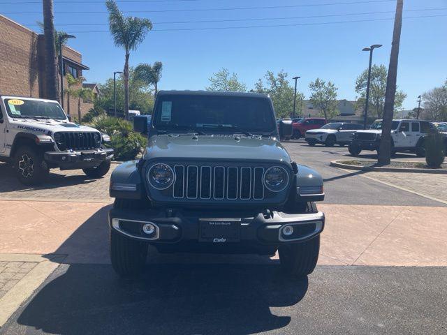 2026 Jeep Wrangler 4-Door Sahara 4x4