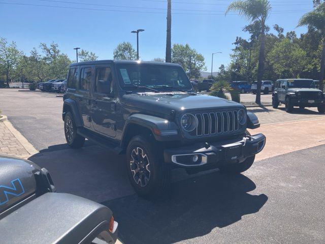 2026 Jeep Wrangler 4-Door Sahara 4x4