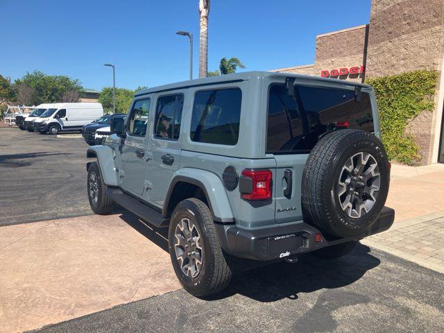 2026 Jeep Wrangler 4-Door Sahara 4x4