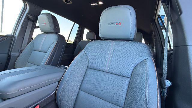 2026 GMC Acadia AT4 AWD