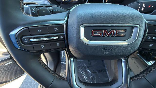 2026 GMC Acadia AT4 AWD
