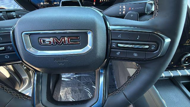 2026 GMC Acadia AT4 AWD