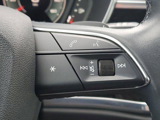 2022 Audi Q3 Premium Plus 45 TFSI S line quattro Tiptronic