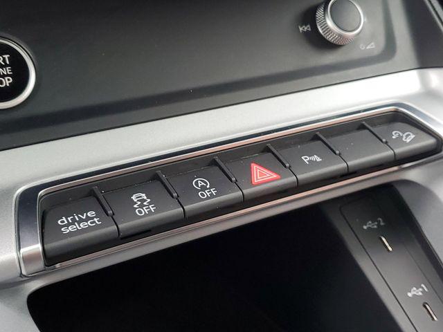 2022 Audi Q3 Premium Plus 45 TFSI S line quattro Tiptronic