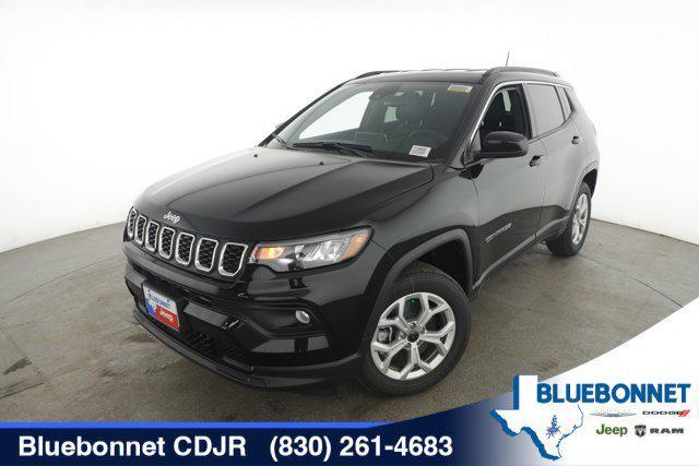 2026 Jeep Compass COMPASS LATITUDE 4X4 2026 Jeep Compass COMPASS LATITUDE 4X4